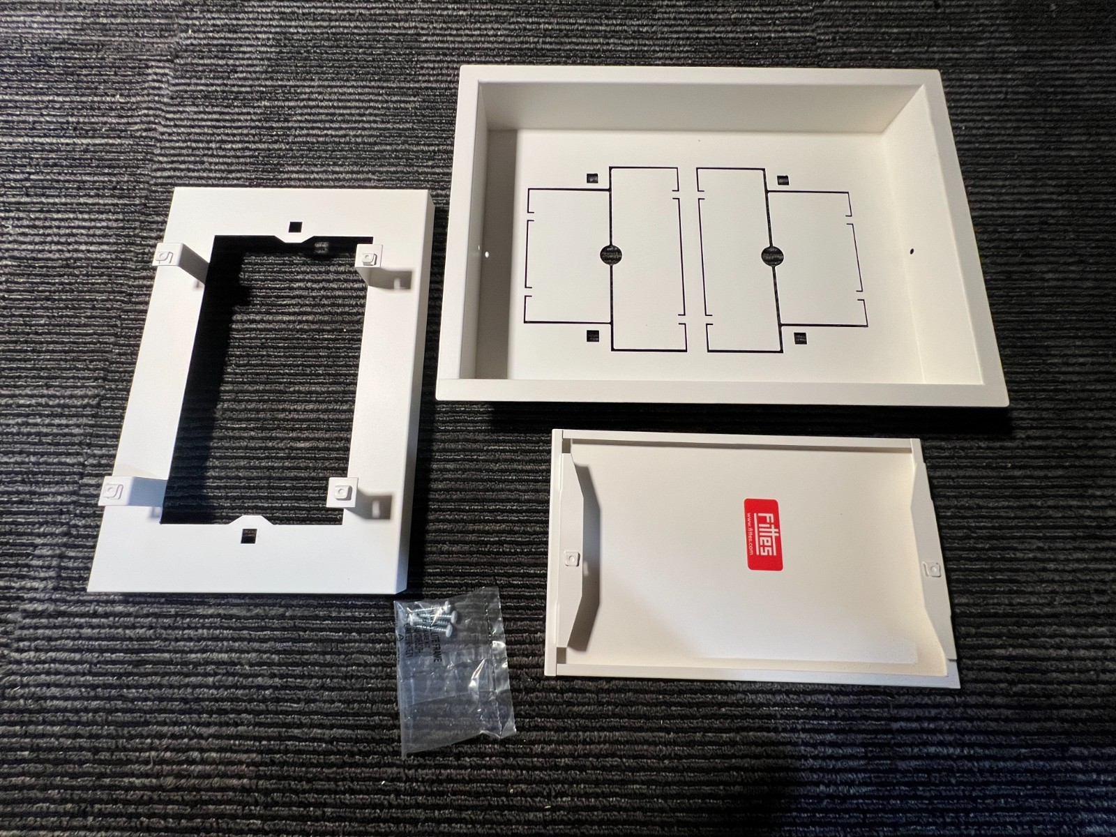 Aria Luxe+ Framed Wall Vent High Performance Return Aria Vent dwfr10x14swh-hp