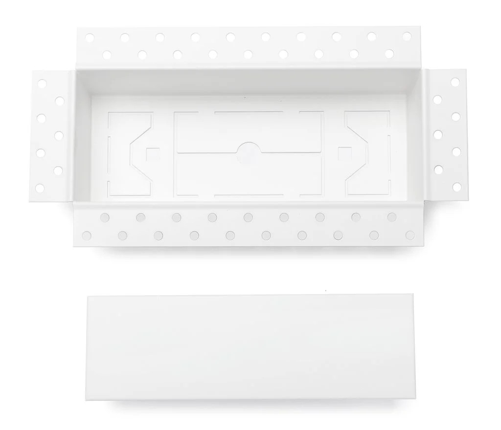 Aria Luxe Flush Wall Vent