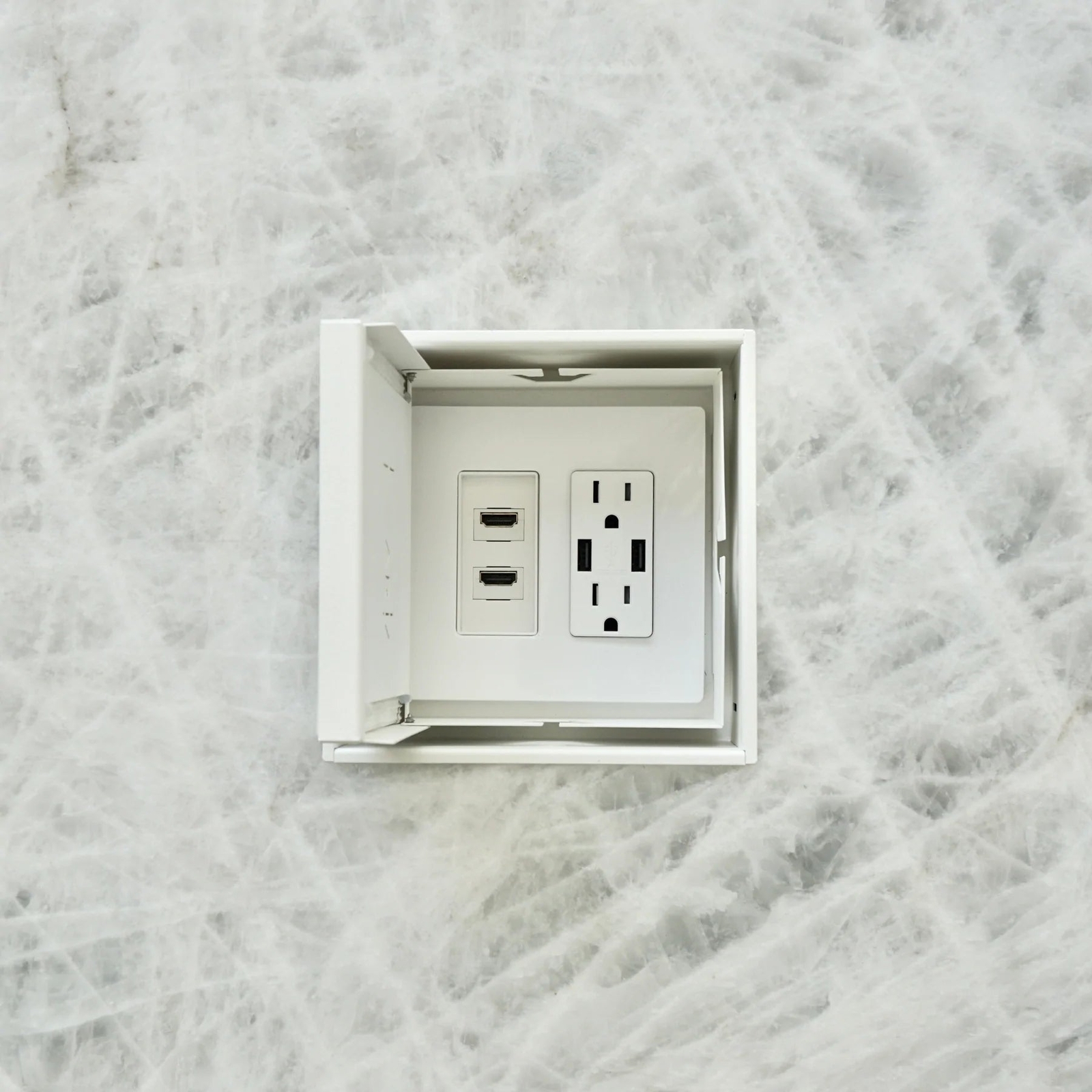 Fittes No-See Receptacle Mount [Luxe]